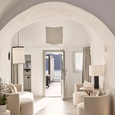 Charisma Oia (Santorini)