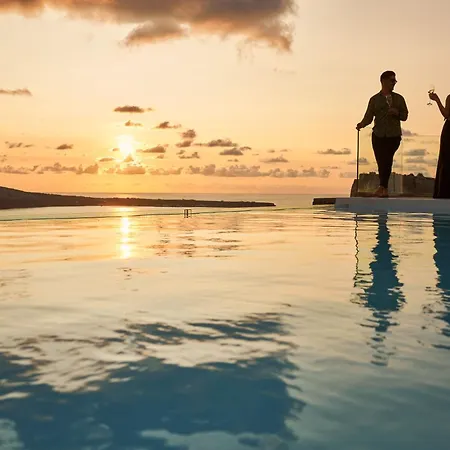 Charisma (adults Only) Oia