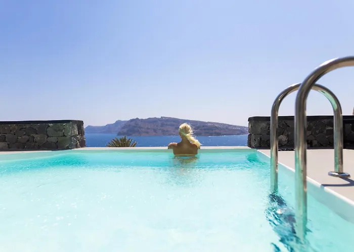 Charisma (adults Only) Oia