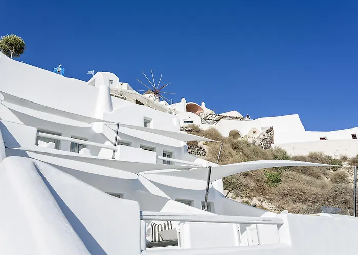 Charisma (adults Only) * Oia